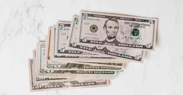 制作奥迪的宣传片