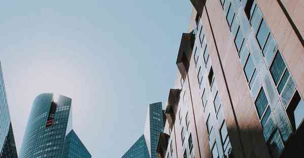 轻松制作ai视频_其实真正爱你的人不要去约束