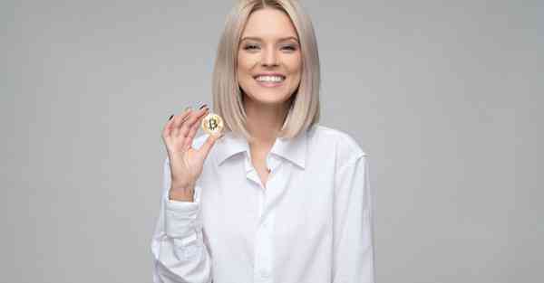 制作传媒宣传片